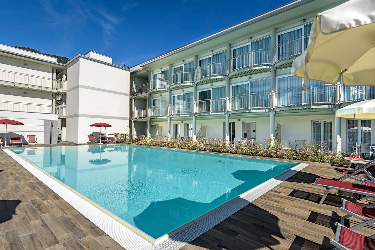 Hotel Vischi 도마소 외부 사진